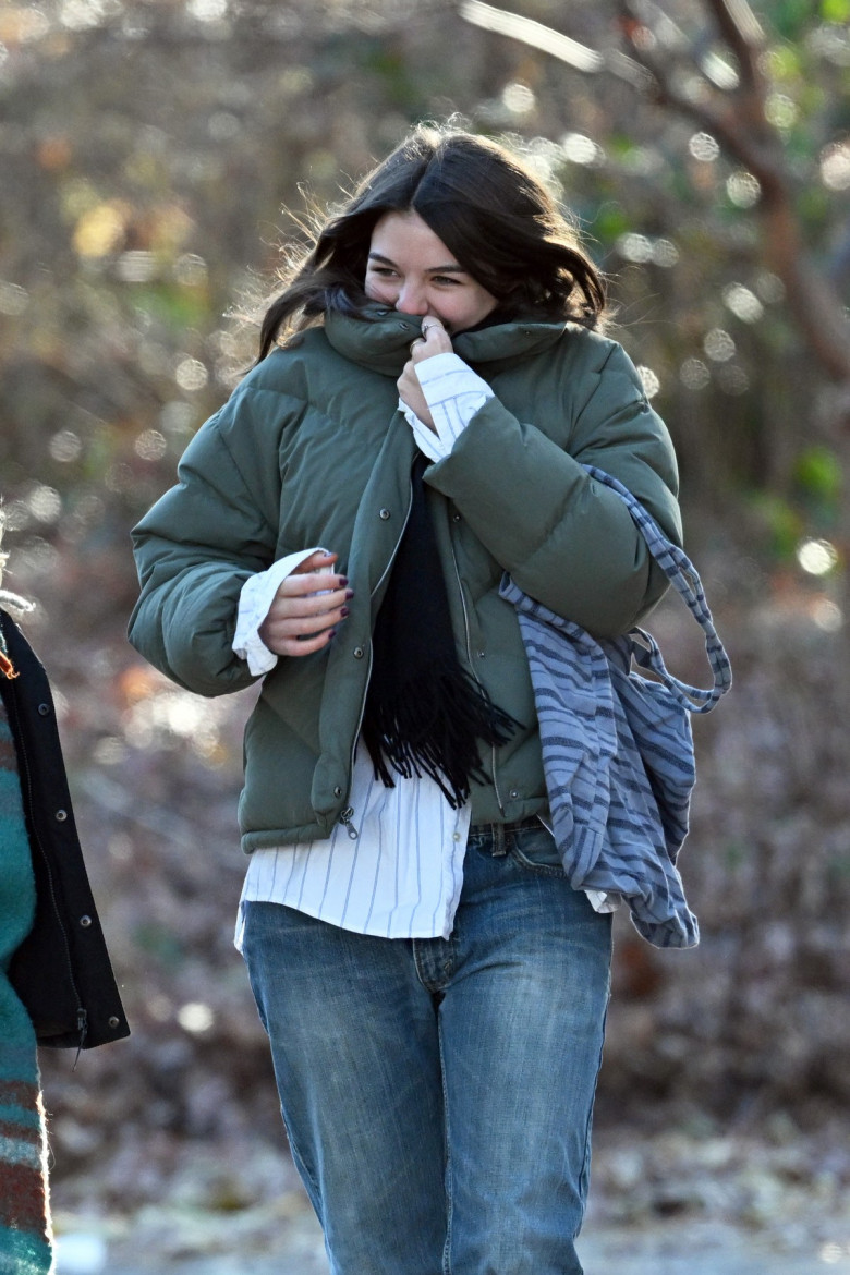 EXCLUSIVE Jumping For Joy! Suri Cruise Puts Her Breakup Behind Her On A Visit To The Farmers Market In New York