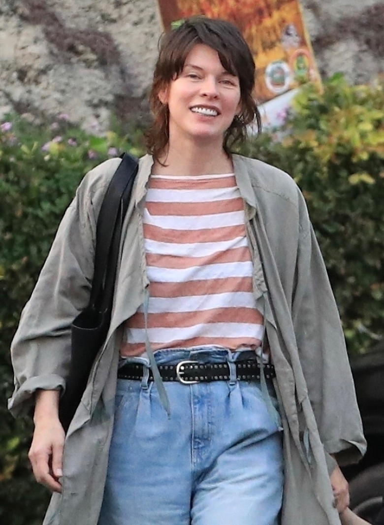 *EXCLUSIVE* Milla Jovovich takes Ever and Osian out for dinner at Mel's Drive-in