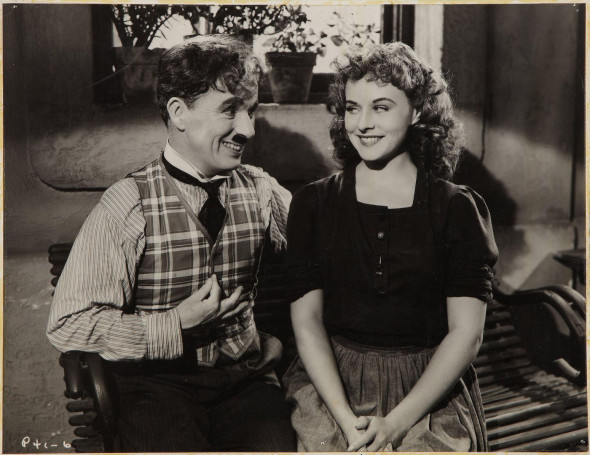 Charlie Chaplin și Paulette Goddard