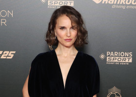 Paris, France. 28th Oct, 2024. Natalie Portman arriving at the Ballon d Or 2024 Ceremony at the Chatelet theater, on October 28, 2024 in Paris, France. Photo by Jerome Domin/ABACAPRESS.COM Credit: Abaca Press/Alamy Live News