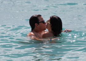 *PREMIUM-EXCLUSIVE* *MUST CALL FOR PRICING* Actor Mark Wahlberg and wife Rhea show of their sizzling beach bodies