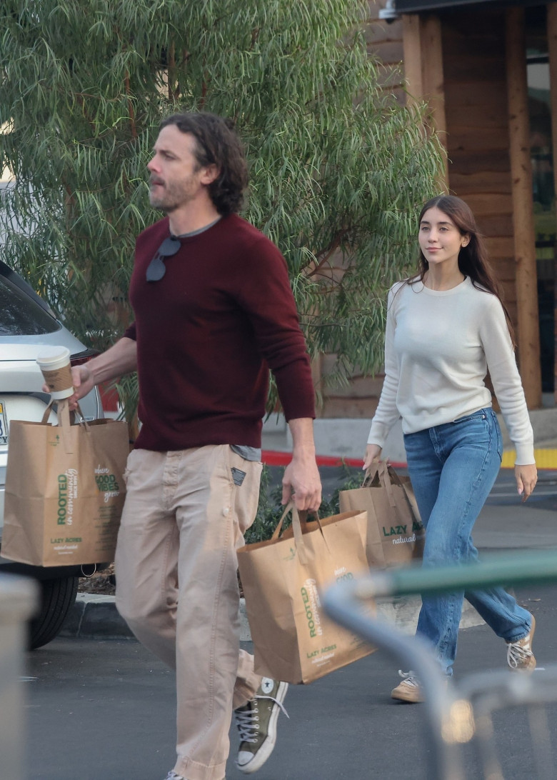 *EXCLUSIVE* Casey Affleck and Caylee Cowan share laughs during grocery run in LA