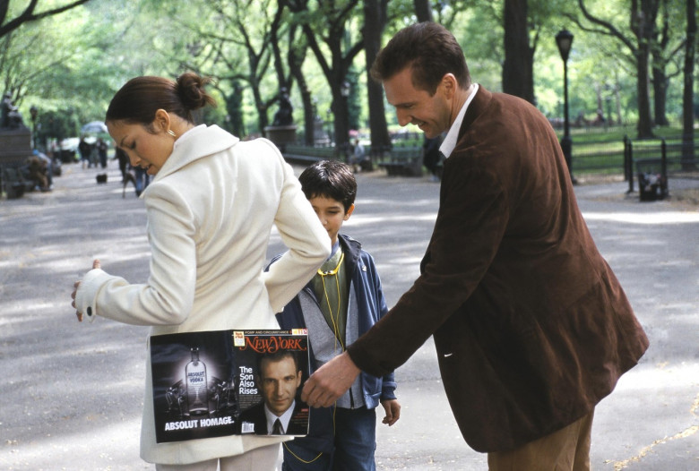 Maid In Manhattan (2002), Ralph Fiennes și Jennifer Lopez