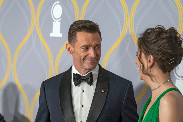 NEW YORK, NEW YORK - JUNE 12: Hugh Jackman and Sutton Foster attend the 75th Annual Tony Awards at Radio City Music Hall on June 12, 2022 in New York City.