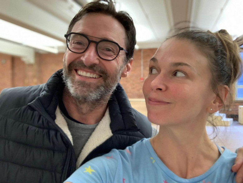 Hugh Jackman și Sutton Foster