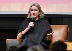 Naomi Watts Celebrates &apos;Dare I Say It&apos; at Barnes &amp;amp; Noble Union Square, New York, USA - 21 Jan 2025