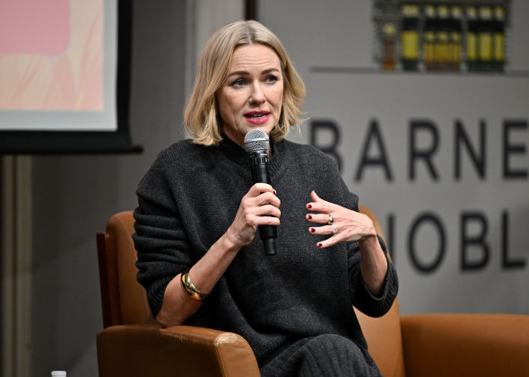 Naomi Watts Celebrates 'Dare I Say It' at Barnes &amp; Noble Union Square, New York, USA - 21 Jan 2025