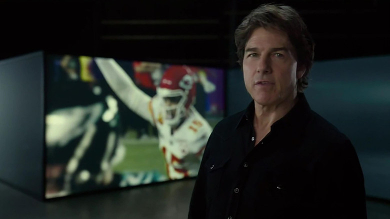 Tom Cruise pumps up Super Bowl crowd in pre-game ad