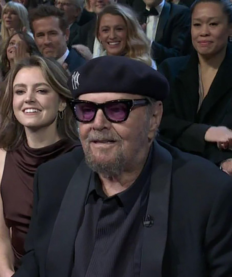 Jack Nicholson makes rare public appearance at SNL50 to introduce Adam Sandler singing 50 Years ballad