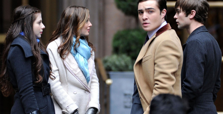 Michelle Trachtenberg and Leighton Meester film "Gossip Girl" at the Palace Hotel in New York City today!