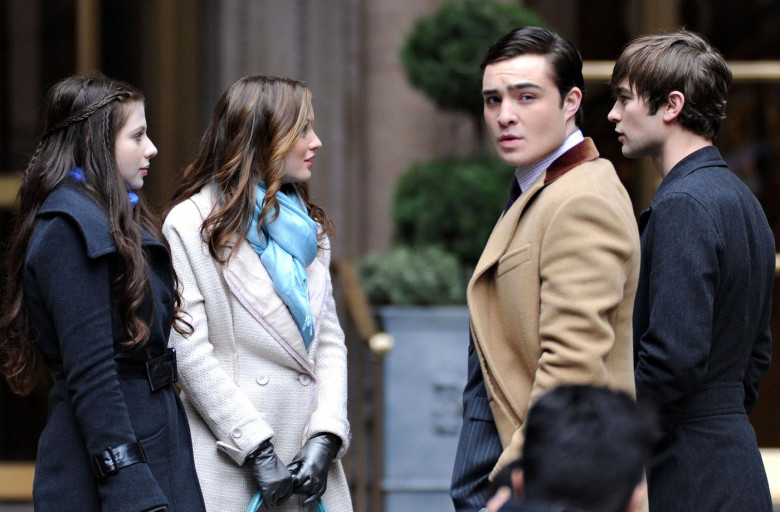 Michelle Trachtenberg and Leighton Meester film "Gossip Girl" at the Palace Hotel in New York City today!