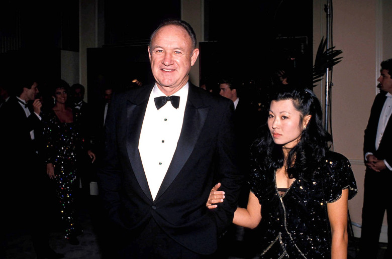 Gene Hackman şi soţia sa, Betsy Arakawa