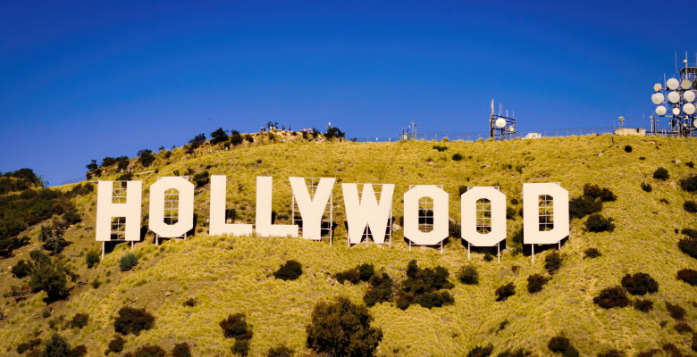 Close,Up,View,Over,The,Hollywood,Sign,In,Los,Angeles