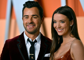 Justin Thereoux attends the Vanity Fair Oscar Party in Beverly Hills