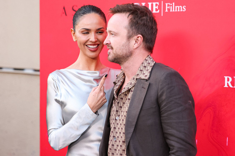 Eiza González și Aaron Paul/ Profimedia