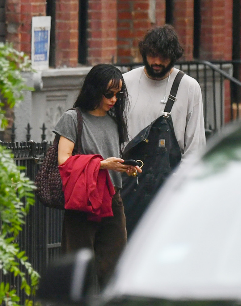 Zoë Kravitz și Noah Centineo/ Profimedia