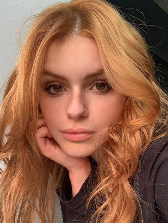 Celebrity Selfies