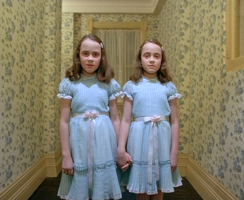 The Shining (1980), Lisa si Louise Burns