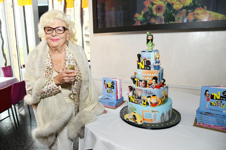 Renee Taylor