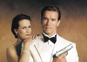 Jamie Lee Curtis, Arnold Schwarzenegger (2)