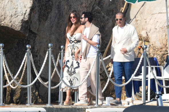 Cannes - Sofia Vergara At Eden Roc