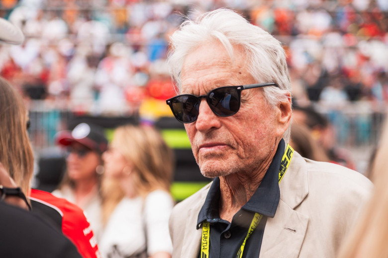 Michael Douglas