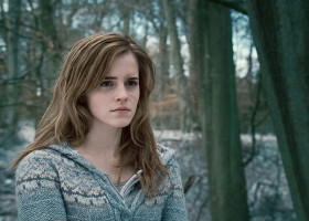 Emma Watson as Hermione Granger in the Movie Harry Potter and the Deathly Hallows - Promotional Movie Picture