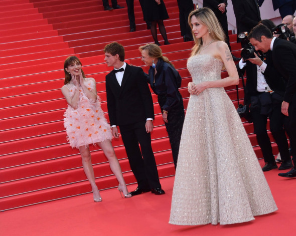 78eme Festival International du Film de Cannes. Montée des Marches du film Eddington. BOHLEN