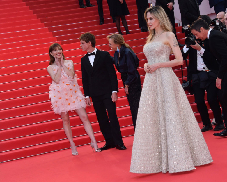78eme Festival International du Film de Cannes. Montée des Marches du film Eddington. BOHLEN