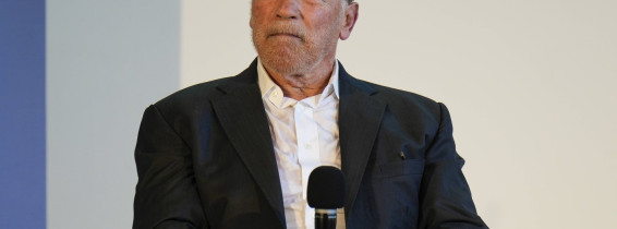 Verleihung der Ehrendoktorwürde der Hertie School an Arnold Schwarzenegger Verleihung der Ehrendoktorwürde der Hertie Sc