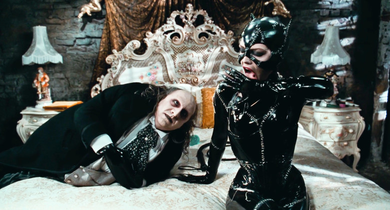 Danny DeVito, îndrăgostit în secret de Michelle Pfeiffer pe platourile Batman/ Profimedia
