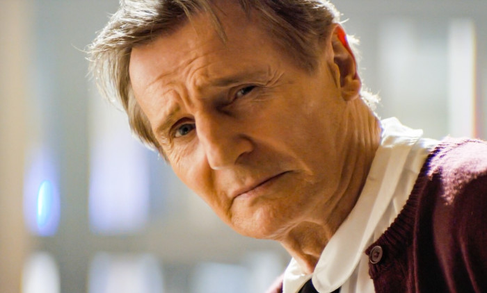 LMKMEDIA_THE_NAKED_GUN-FILM-LM110-14