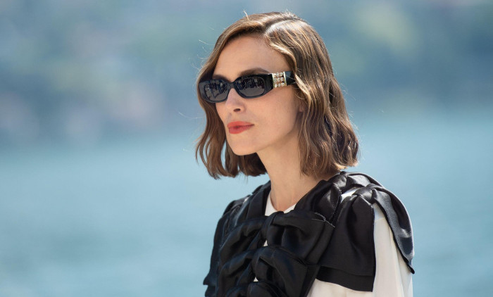 Como, Italy. 29th Apr, 2025. Keira Knightley attending the Chanel Cruise 2025 fashion show at Villa D'Este in Como, Italy, on April 29, 2025. Photo by Aurore Marechal/ABACAPRESS.COM Credit: Abaca Press/Alamy Live News