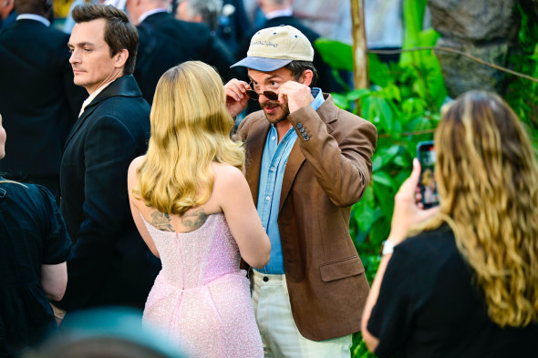 Scarlett Johansson și Jonathan Bailey / Profimedia