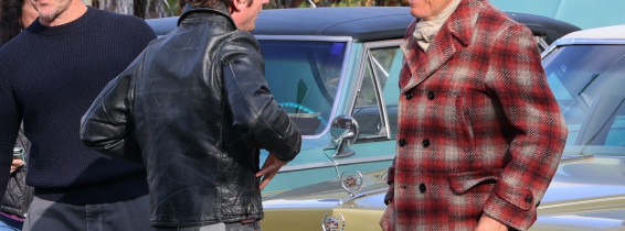 Bruce Springsteen surprises Jeremy Allen White at the 