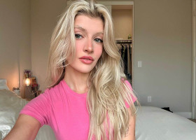 Charlie Sheen&apos;s daughter Sami Sheen, 19, Documents Her Boob Job