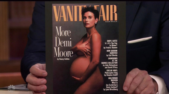 Demi Moore nud si insarcinata