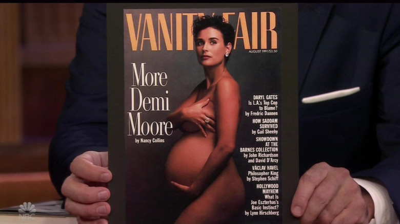 Demi Moore nud si insarcinata