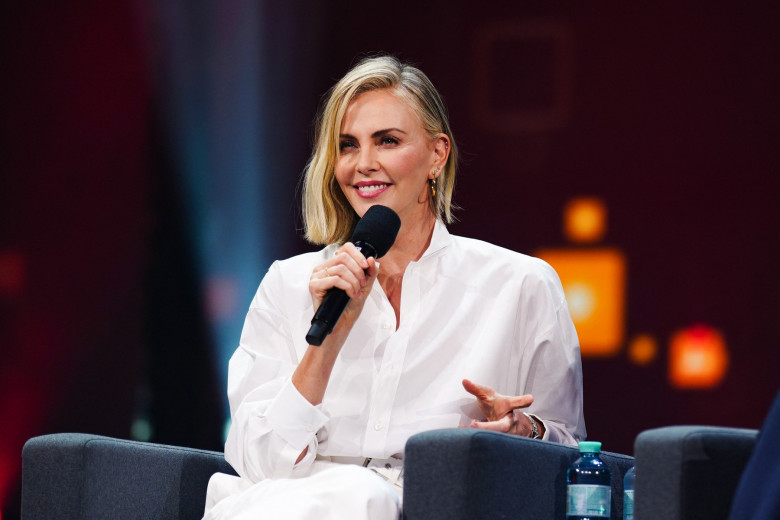 charlize theron (3)