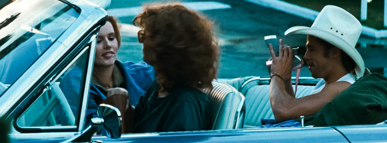 Susan Sarandon, Geena Davis și Brad Pitt în 
