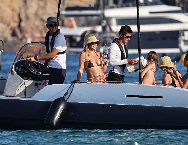 Kate Hudson, Dakota Johnson and Sofia Vergara celebrate 4th of July with beachside lunch in Ibiza