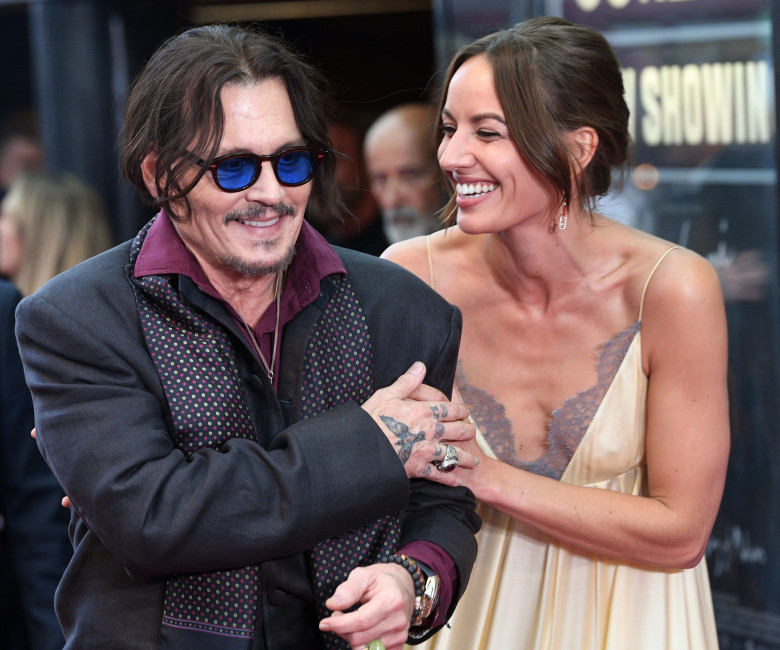 Johnny Depp și Antonia Desplat/ Profimedia