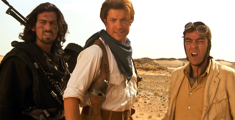Oded Fehr, Brendan Fraser, John Hannah, în "Mumia"