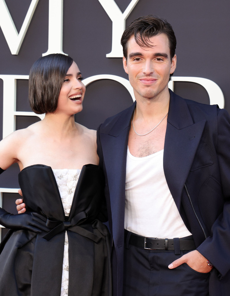 Sofia Carson și Corey Mylchreest/ Profimedia