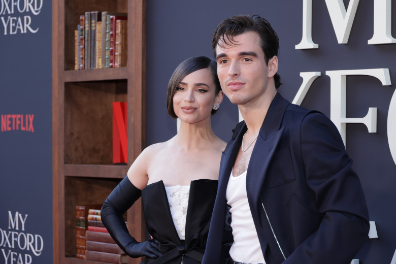 Sofia Carson și Corey Mylchreest/ Profimedia
