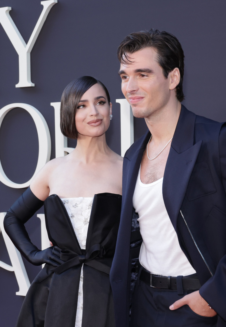 Sofia Carson și Corey Mylchreest/ Profimedia