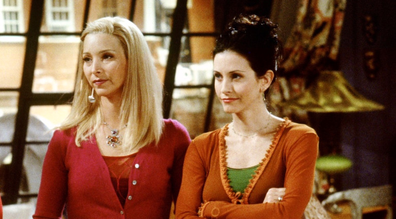 Lisa Kudrow , Courteney Cox  and Jennifer Aniston