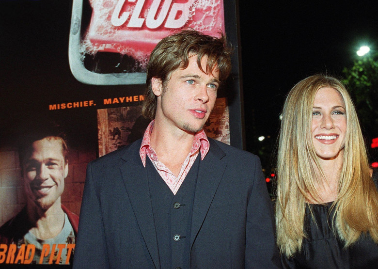 Jennifer Aniston și Brad Pitt (4)