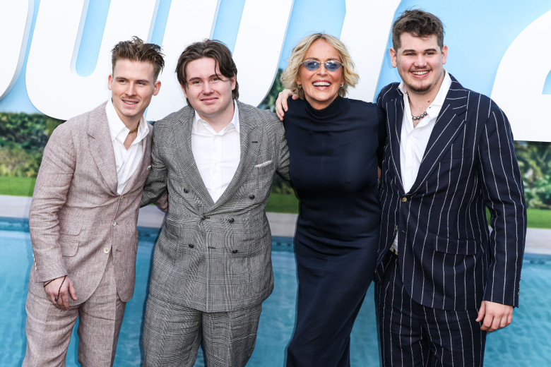 Sharon Stone alături de fiii săi/ Profimedia