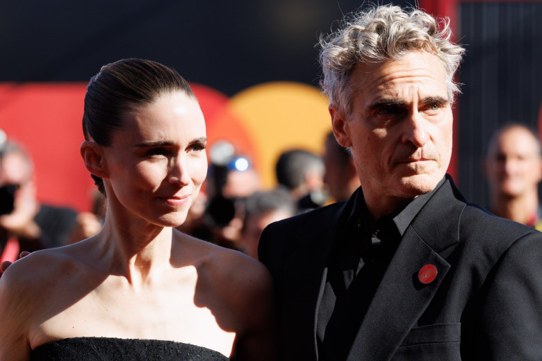 Joaquin Phoenix și Rooney Mara